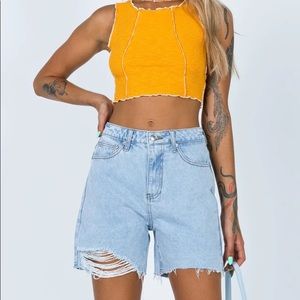 Size 8 - Princess Polly Denim Shorts - NEW NEVER WORN WITH TAGS**